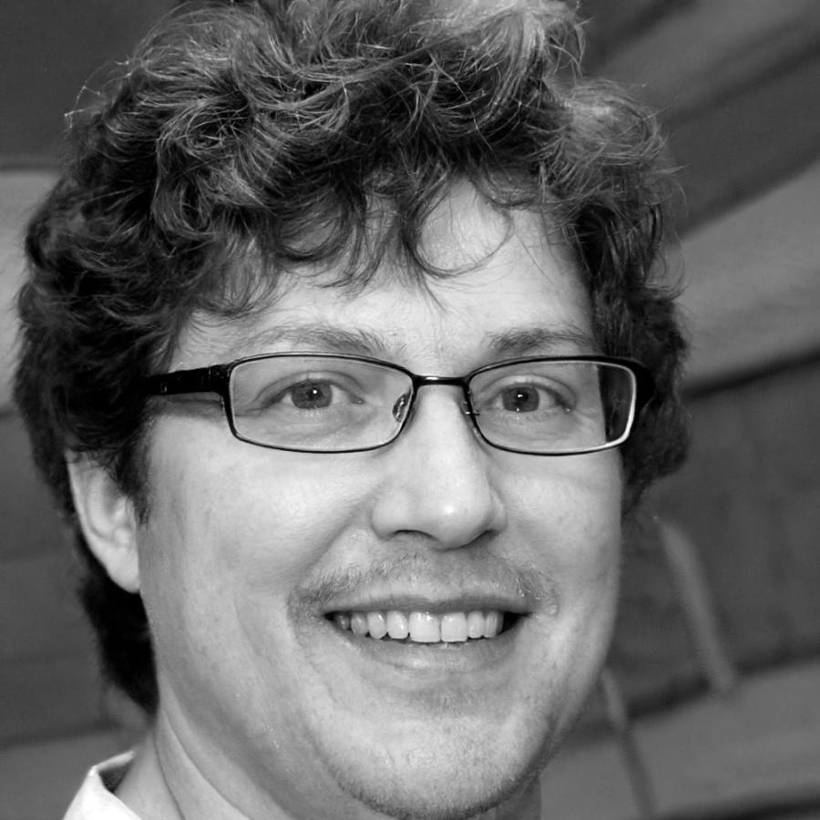 Tobias Eriksson, Business Strategy Advisor